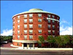 Best Western Roundhouse Suites Boston