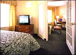 Best Western Roundhouse Suites Boston