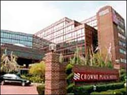 Crowne Plaza Hotel New York-LaGuardia Airport