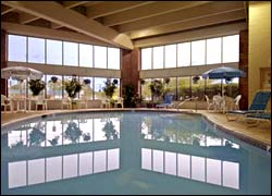 Howard Johnson Hotel - South Portland